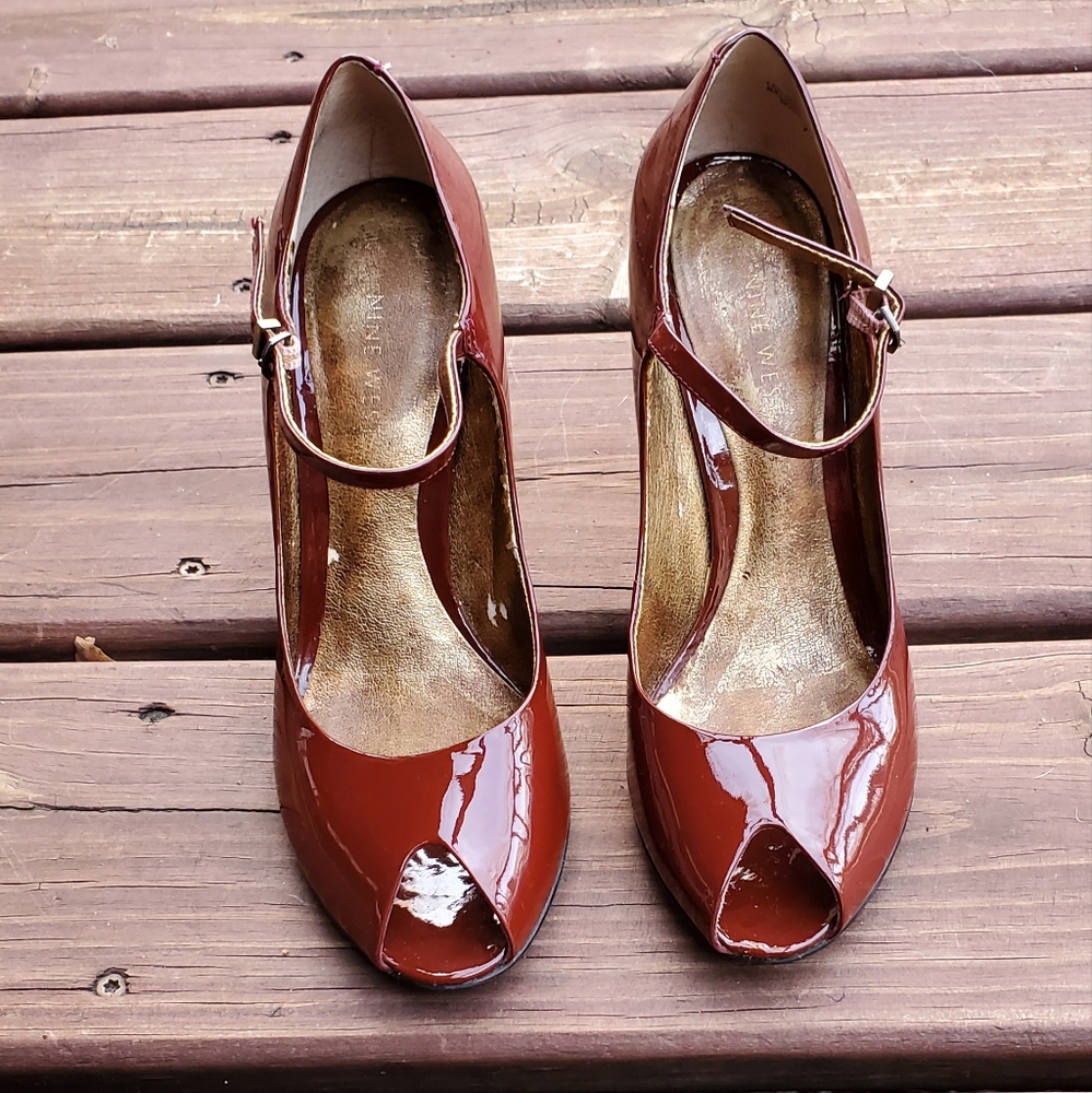Nine West Burgundy Leather Patent Shoes 7.5